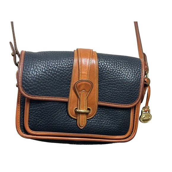Elegant Black and Tan Leather Crossbody Bag - Picture 2 of 16